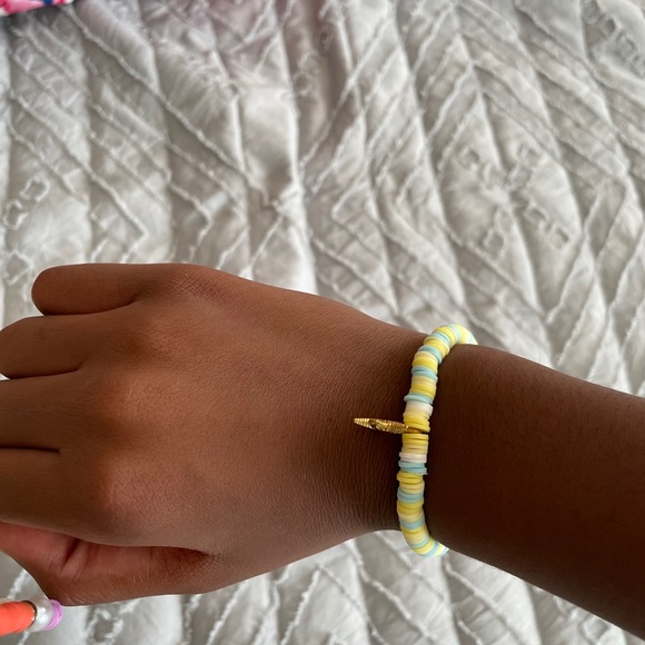 bracelets - Picture 4 of 4